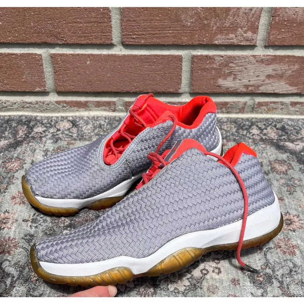 Air Jordan Future Low Wolf Grey Infrared 23 / Men's 8 / White Gum 718948-023